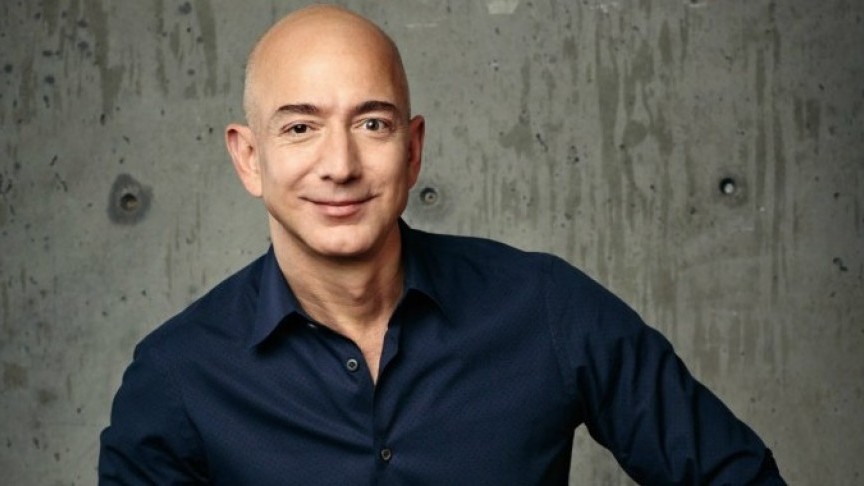 Основатель компании Amazon Джефф Безос (Jeff Bezos).