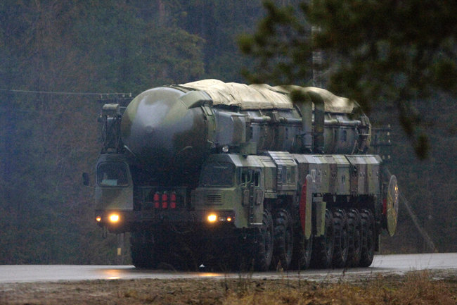 Межконтинентальная баллистическая ракета (МБР) РС-12М «Тополь».