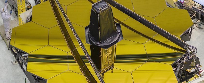 Зеркало космического телескопа James Webb (Джеймс Уэбб) в сборе. (1500х1000)