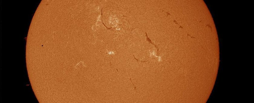 Транзит Меркурия по солнечному диску 9 мая 2016 года. (2483х1664)
