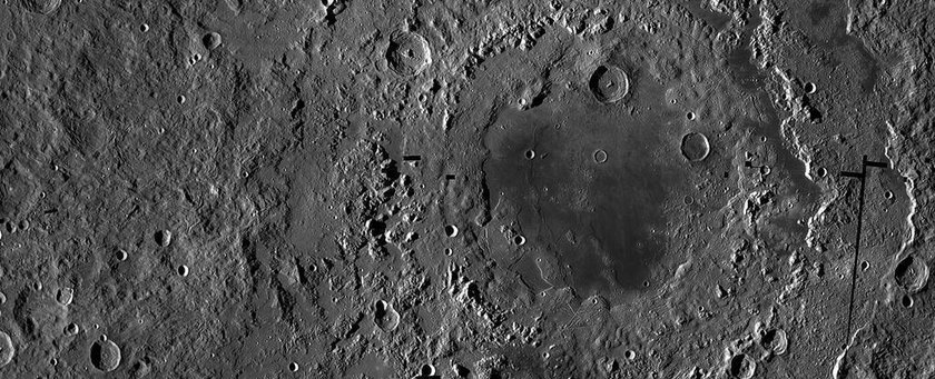 Новости космоса: Исследование помогает объяснить формирование кольцевого кратера на Луне.